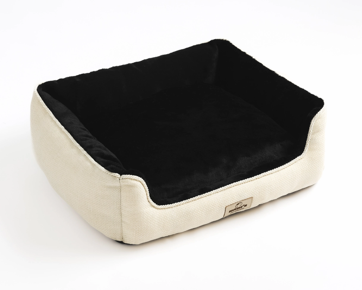 Модел "Куин"