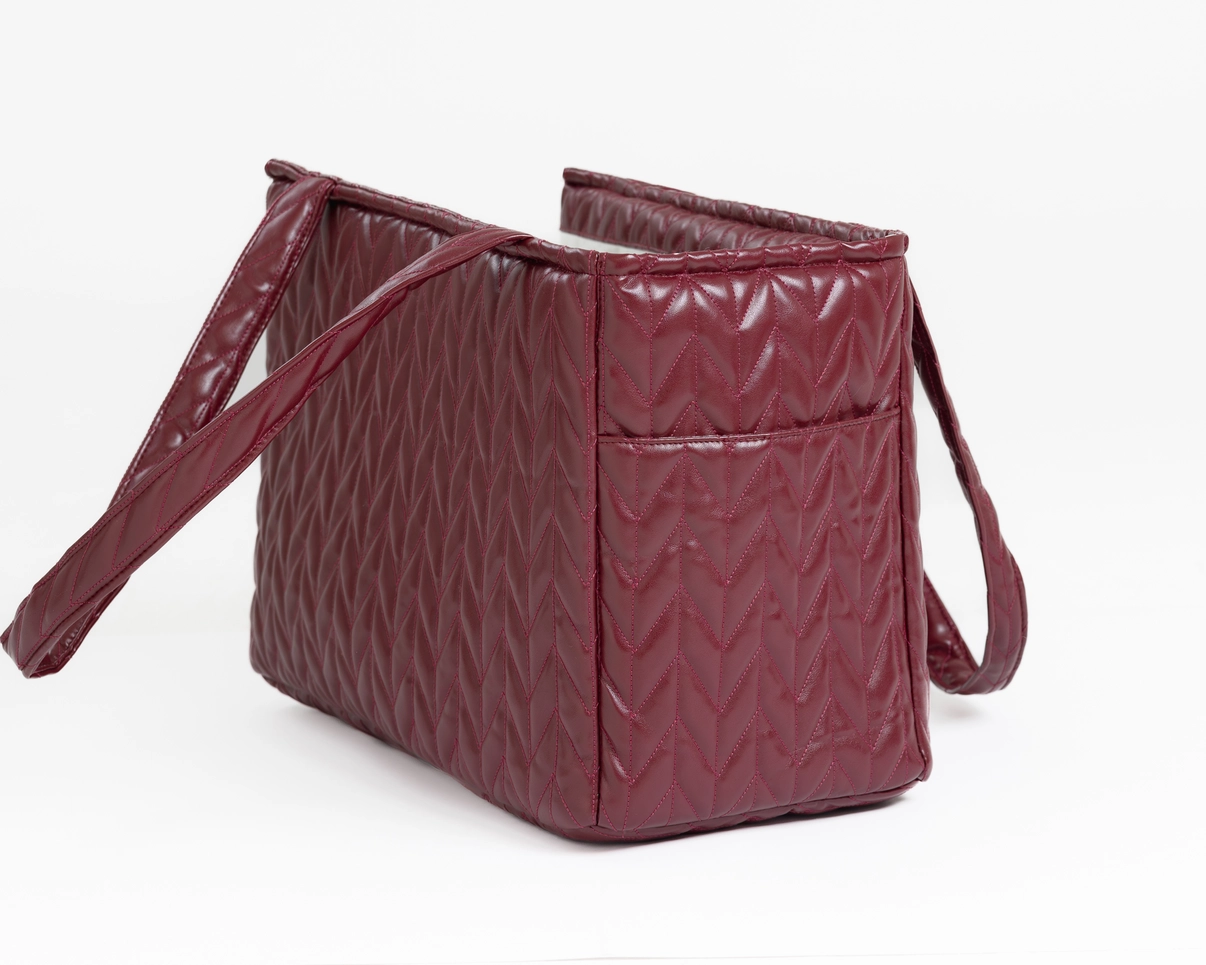 Квадратна чанта